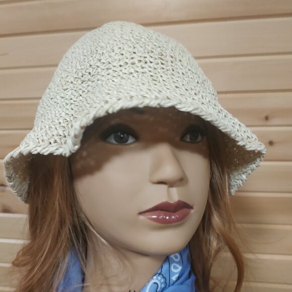 ** Straw Bucket Hat with Short Brim - Picture 1 of 7